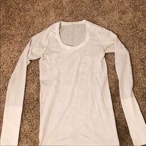 Lululemon Swiftly Long sleeve